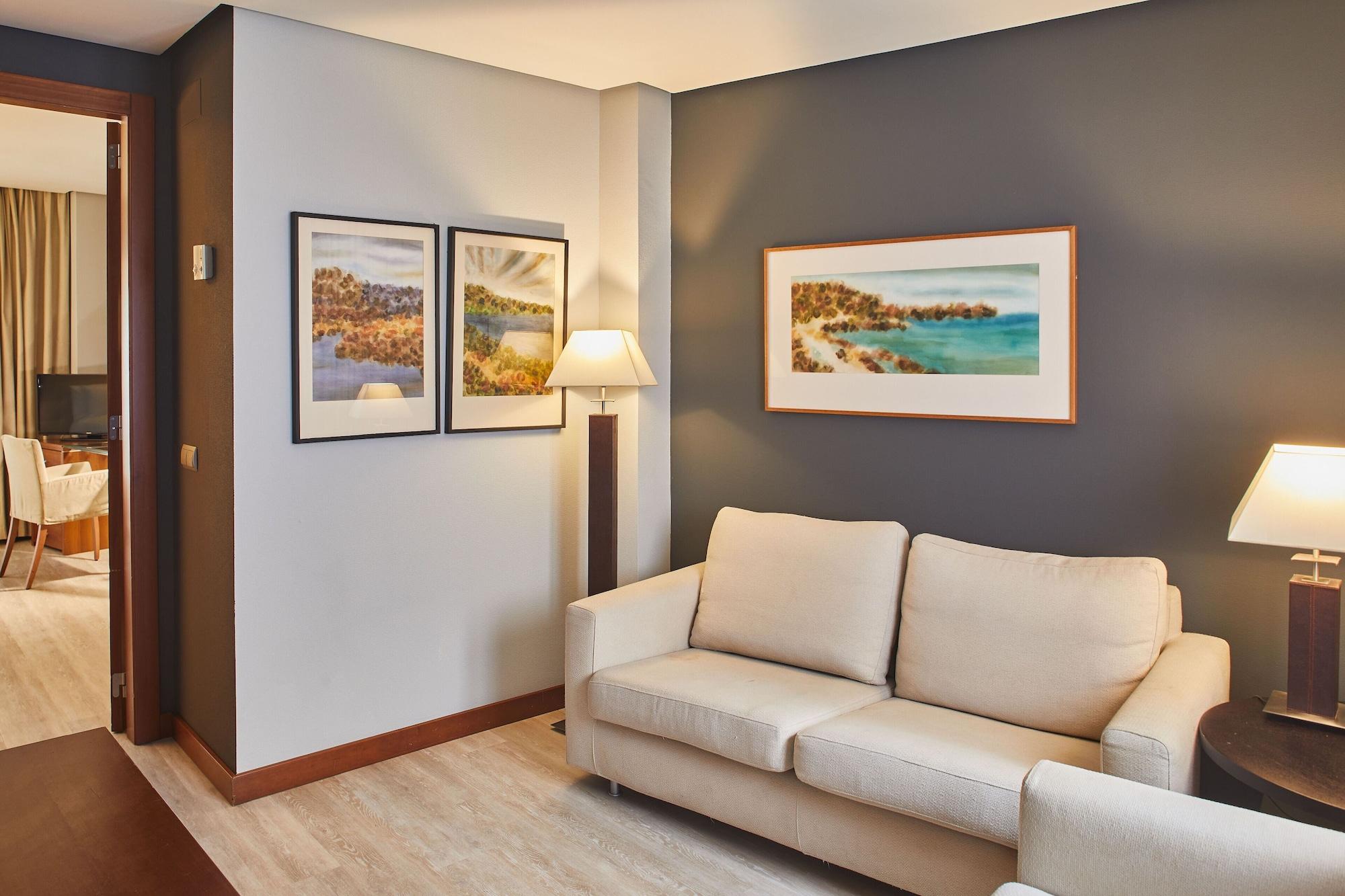 Silken Coliseum Hotel Santander Bagian luar foto