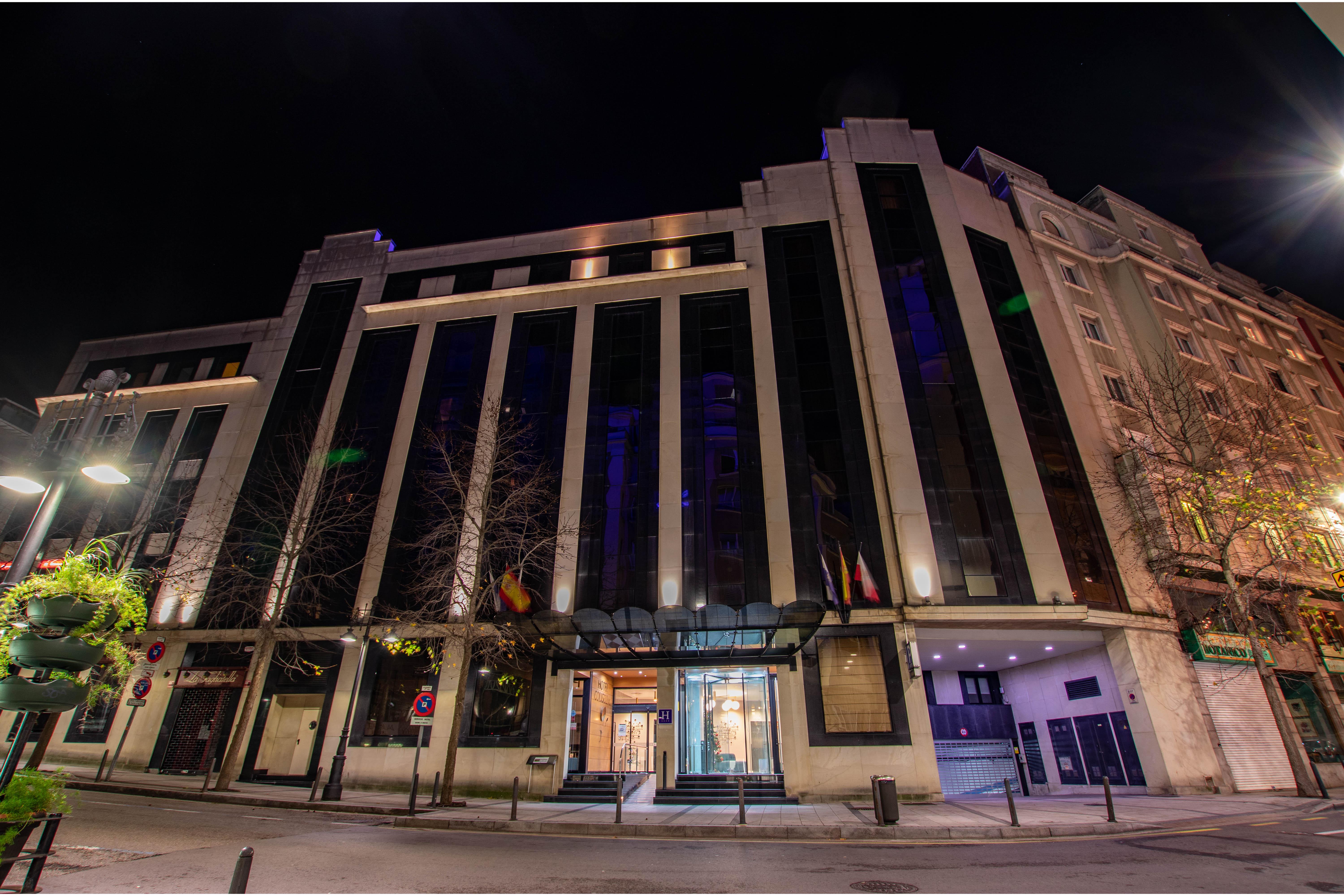 Silken Coliseum Hotel Santander Bagian luar foto